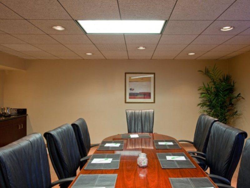 Holiday Inn La Mirada Buena Park By Ihg Eksteriør billede
