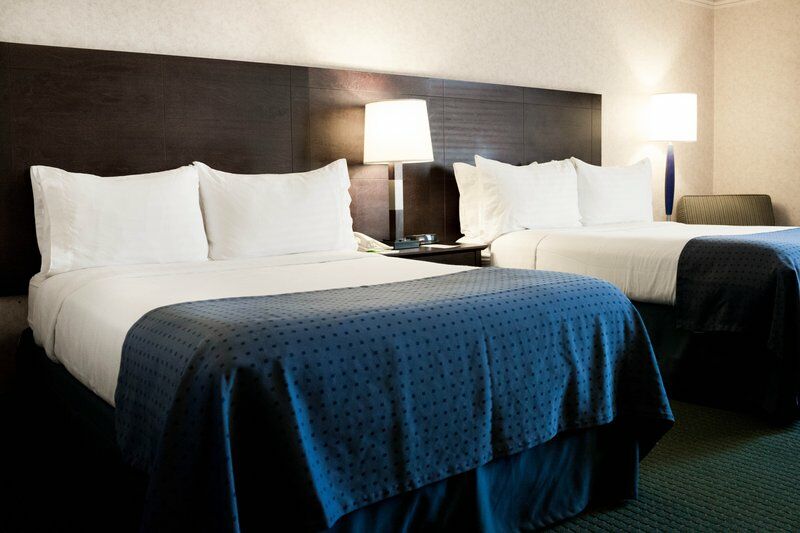 Holiday Inn La Mirada Buena Park By Ihg Eksteriør billede